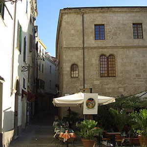 Alghero: Piazza Civica